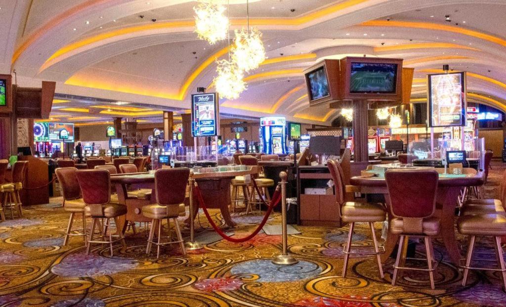Blue Chip Casino Hotel Spa Michigan City Exterior foto